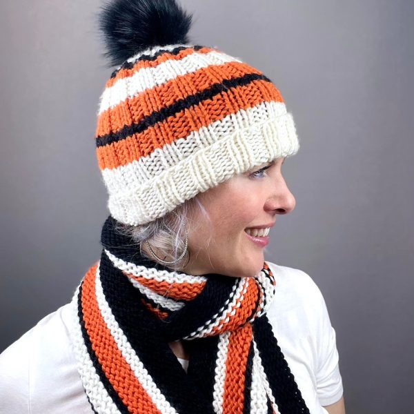Game Day Striped Scarf Knitting Kit | Cascade 128 & Knitting Pattern (#281B) For Sale - Image 2